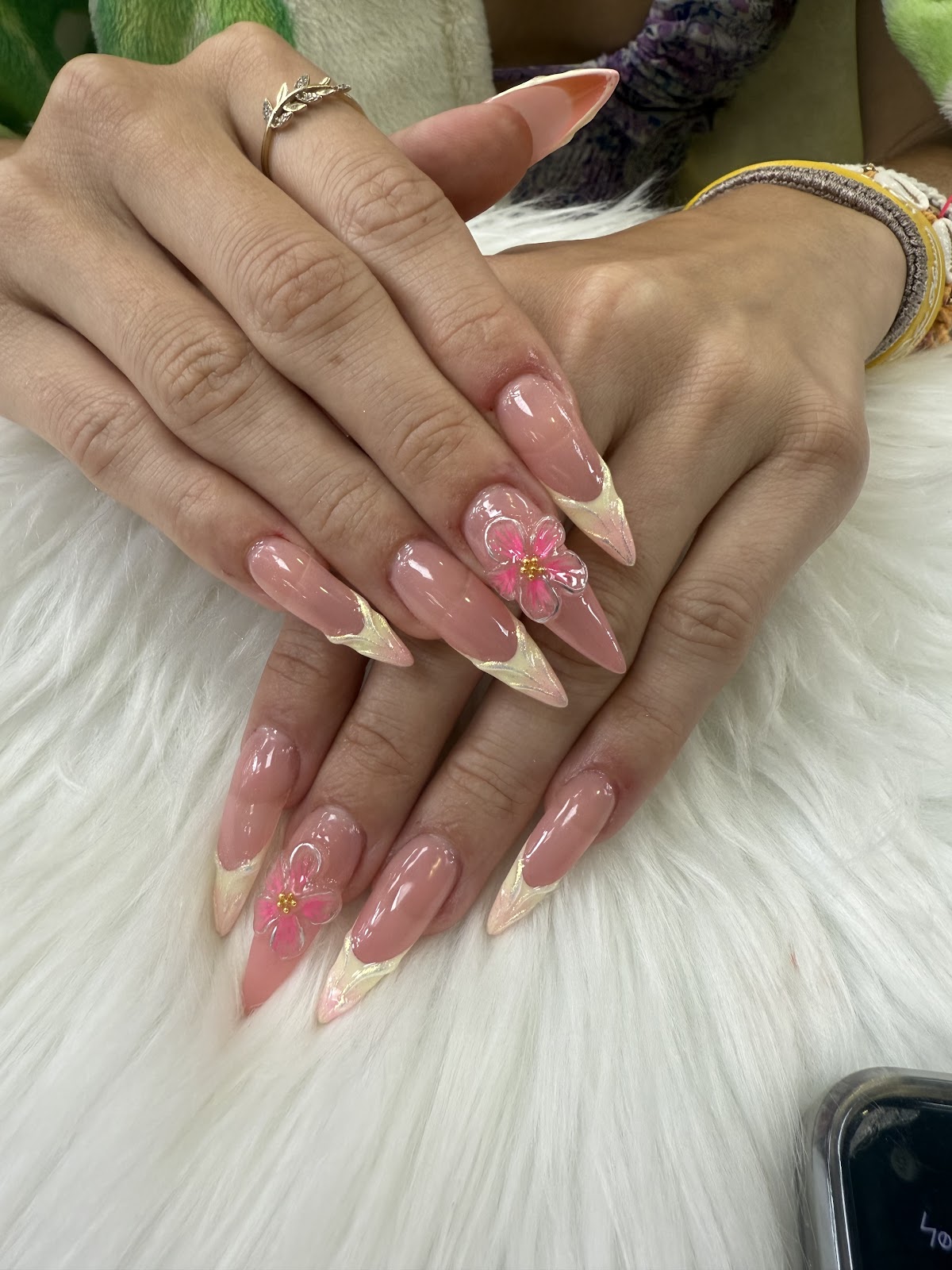 M2 Beauty Studio - photo 8